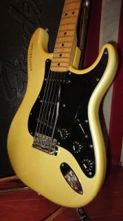   1979 Fender 25th Anniversary Stratocaster Guitar White wOrig Case Cert