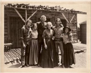 James Arness & 5 Cast Members HOW THE WEST WAS WON 1979 8x10