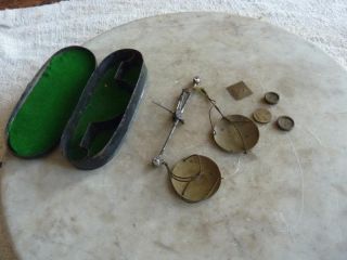 Antique hand held Georgian apothecary scales