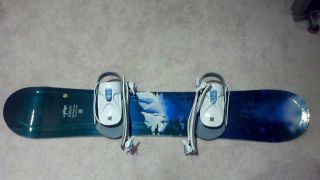 LAMAR WHISPER SNOWBOARD 144 AWESOME CONDITION ONLY USED ONCE