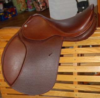 Demo Barnsby Aurora Close Contact English Saddle 18   TRIAL AVAILABLE 