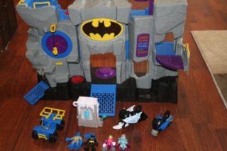 2007 Imaginext Batman Bat Cave w/ 4 DC Figures 3 Vehicles 