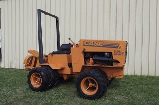 CASE MAXI SNEAKER B 33HP DUAL WHEELS DIESEL ENGINE CABLE PLOW TRENCHER