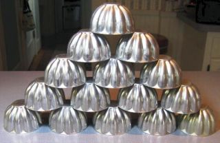 Vintage 15 Fluted Individual Aluminum MOLDS for Jell O Salads, Holiday 