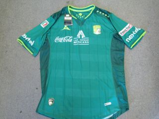 Pirma 2012 2013 Leon Home Casa Jersey Playera Size s M and L Only 