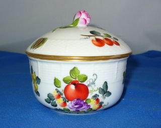 HEREND FRUITS & FLOWERS COVERED SUGAR BOWL WITH ROSEBUD HANDLE FINIAL 