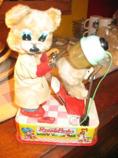 Beauty Parlor Bear Tin Battery Operated Toy Made in Japan nice 