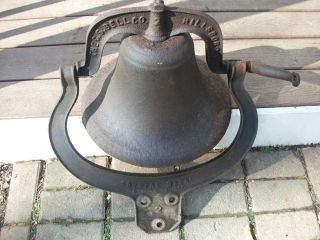 1800s C S Bell Co Hillsboro O No 2 Cast Iron School Bell Yoke Cradle 