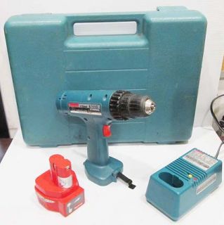 MAKITA 6211D 12 VOLT CORDLESS DRILL W/ BATTERY + CASE & CHARGER