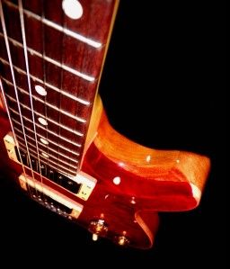 Benavente Custom 200 Guitar Yom 2000 Early Guitar by Chirs Incredible 