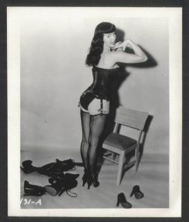 VINTAGE IRVING KLAW BETTIE BETTY PAGE BLACK LEATHER CORSET HIGH HEELS 