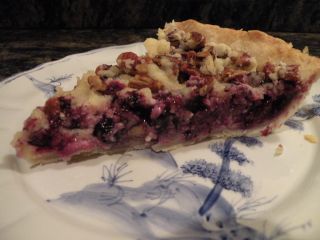 Creamy Low Fat Blueberry Pie Recipe with Pecan Topping