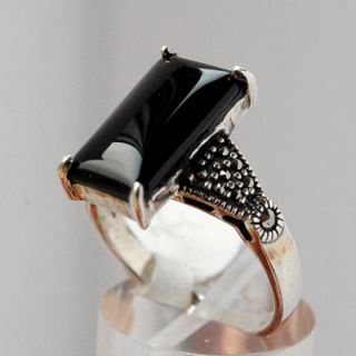 Marcasite and Black Onyx 925 Sterling Silver Ring Size 7