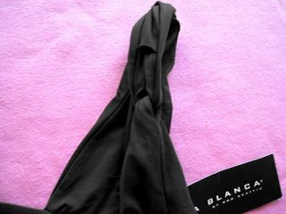 La Blanca Black One Piece Plunge Neck Line Swimsuit Bathing Suit Size 