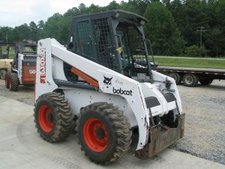 Bobcat Skid Steer Loader 863 Used Comes with Bucket