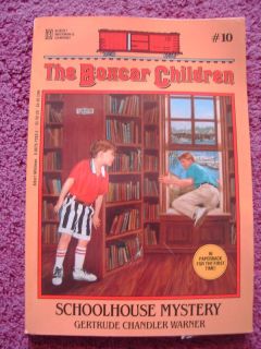 Boxcar Children Seiries Book 10 Schoolhouse Mystery Gertrude Warner 