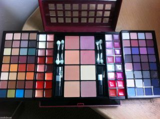 New Macys Deluxe Beauty Palette Makeup Kit Gift Set Great Gift