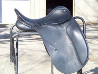 2004 17 County Competitor Dressage Saddle