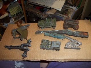 vintage collection of metal and Lead Military toys cannons rifle Dinky 