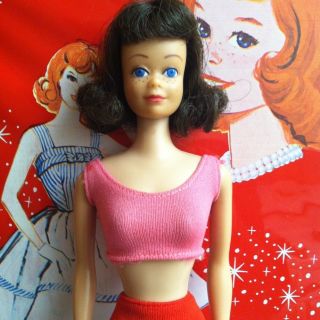  Vintage Brunette Midge Doll Case