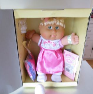 Cabbage Patch Doll NIB 14 25th Celebration Blonde Tufts Green Eyes Ice 