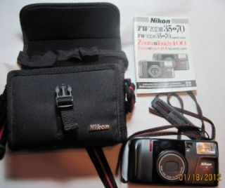 NIKON ZOOM TOUCH 400 Camera with Strap 35 70mm Carry Case, Manual 