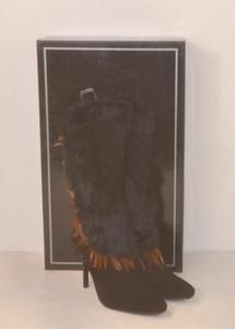 Capelta Size 41 Euphoric Prey Black Fur Feather Boots
