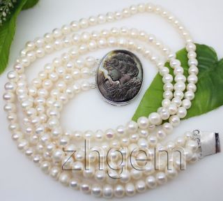 Natural White Freshwater Baroque Pearl Necklace Carven