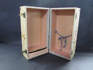 Vintage Cass Toys Doll Suitcase or Trunk