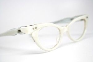 Pearl White Curvy Cat Eye Glasses Vintage Frames