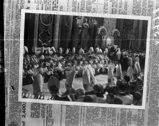 Undated 4.5x4.5 ACETATE NEG Pope crowned in Magnificent Ceremony