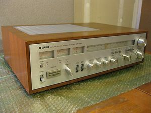 YAMAHA CR 1020 Vintage Analog Stereo Receiver Tuner, 80 watts per 