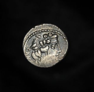   Republican Silver Denarius Vibius Pansa Caetronianus Ceres Coin