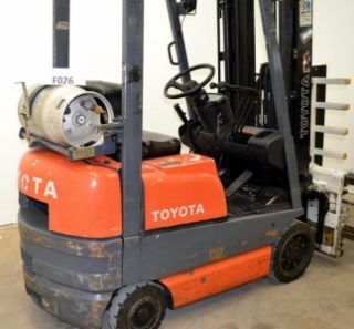 Toyota LP Forklift with Cascade Clamp Fork Lift Attachment Chicago We 