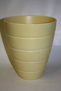 Vintage Keith Murray Cream Wedgwood Vase