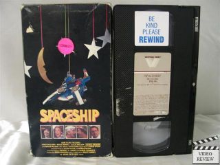 Spaceship VHS Leslie Nielsen Cindy Williams 028481411139