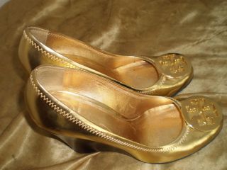  Tory Burch Gold Wedges