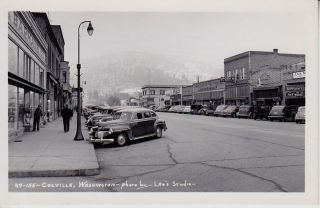 RPPC Street Scene of Colville Washington by Lees Studio 8812