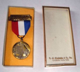 Original Vintage Blackinton 1961 National Rifle Association NRA Medal
