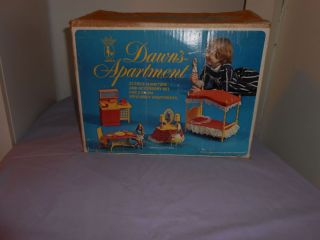 1971 DAWN S APARTMENT by Topper Dishes and chairs missing original box