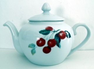 Cordon Blue International tea pot with cherries and peaches on the