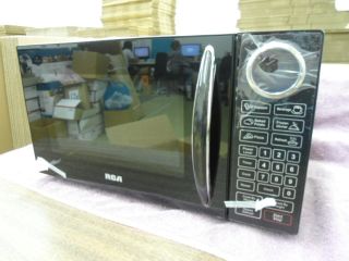 NEW RCA RMW953 Black 0 9 Cubic Feet Microwave Oven Child Lock Feature