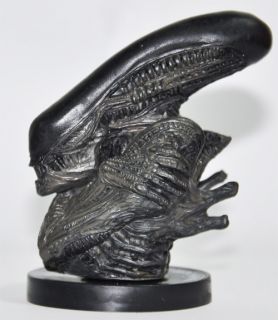 New McFarlane Classic Alien Action Toy Figures 9cm