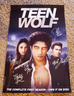  Poster 6 Autograph Comic Con SDCC 2012 Tyler Posey Crystal Reed