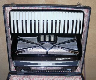 Vintage Italian Stradellina Dallape Piano Accordion Accordian