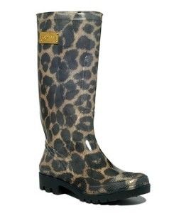  Ladies Guess Inocen Rain Boots in Leopard Rubber