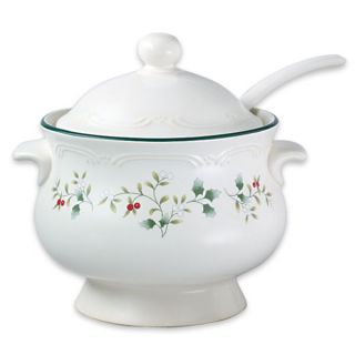 pfaltzgraff winterberry soup tureen w ladle winterberry is the holiday