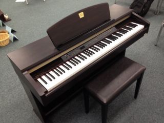 Yamaha Clavinova CLP130 Digital Piano Keyboard