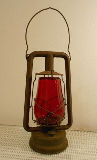 Dietz Antique Early Railroad or Signal Lantern New York PatD 1923 Red