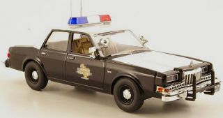 Wonderful Police modelcar Dodge Diplomat 1985 Texas Highway Patrol 1
